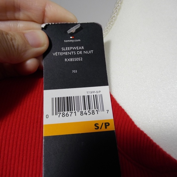 Nwt Tommy Hilfiger ribbed thermal size small - Picture 3 of 8